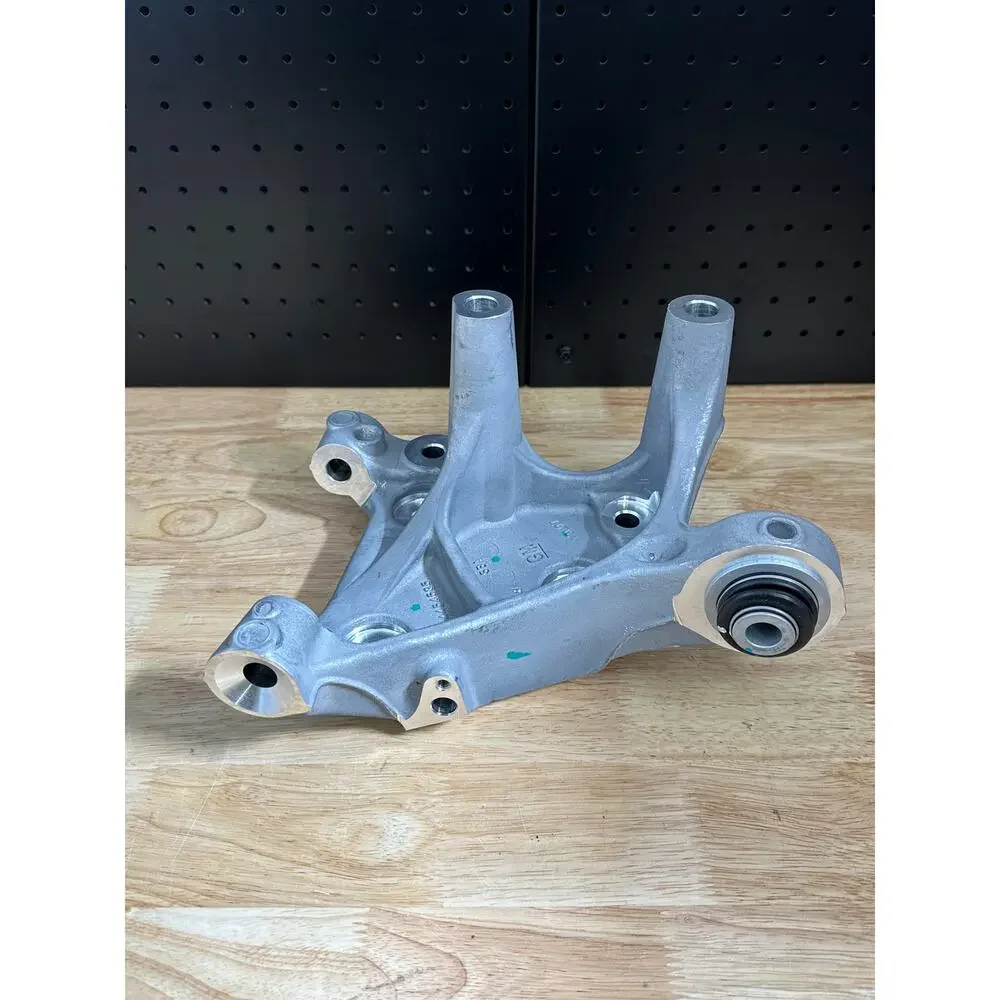 GM Genuine Parts Rear Driver Side Suspension Knuckle 84454535